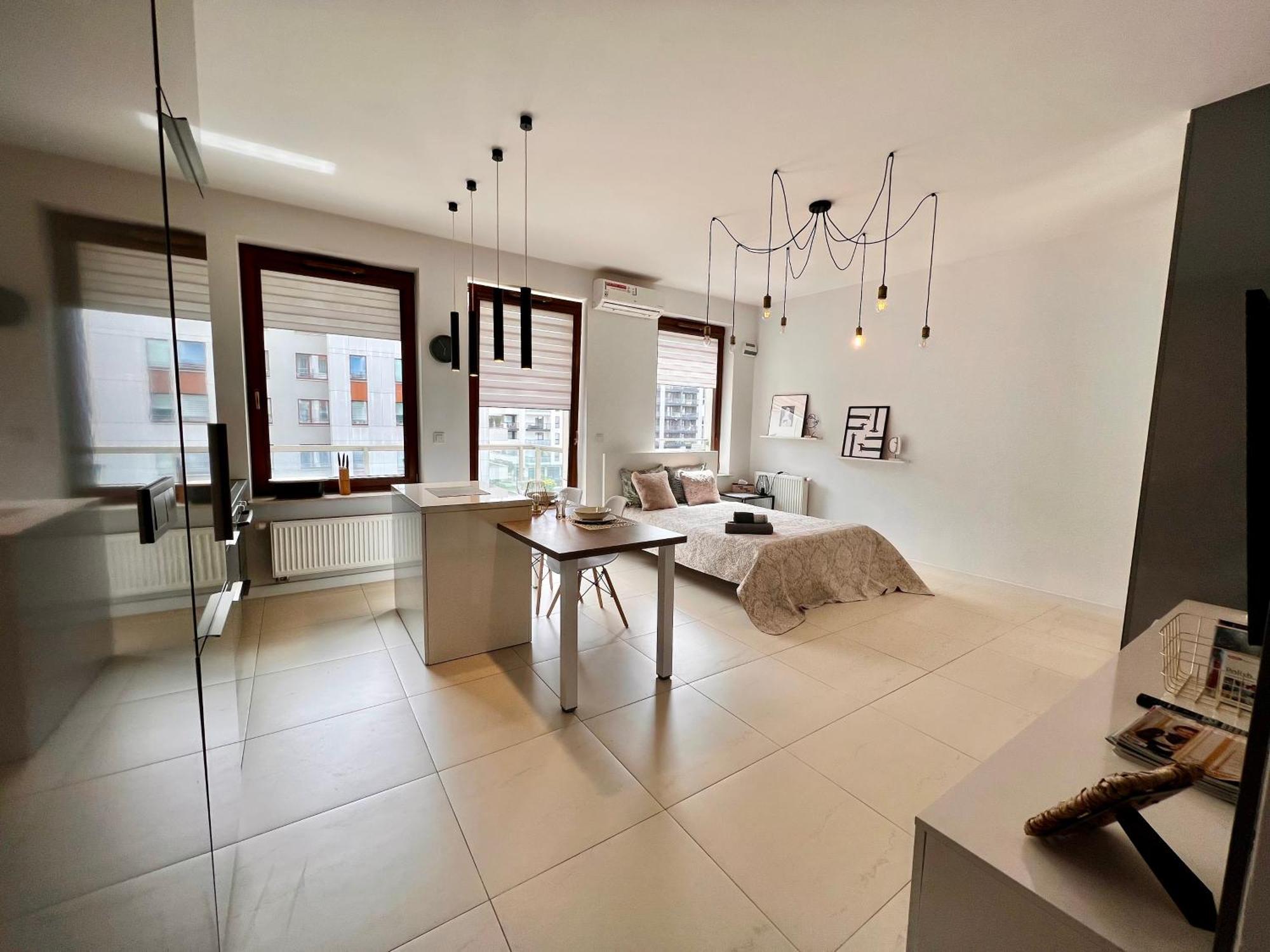Close To Chopin Airport, Cybernetyki, Free Parking By Cosmo Spirit Varsovia Exterior foto